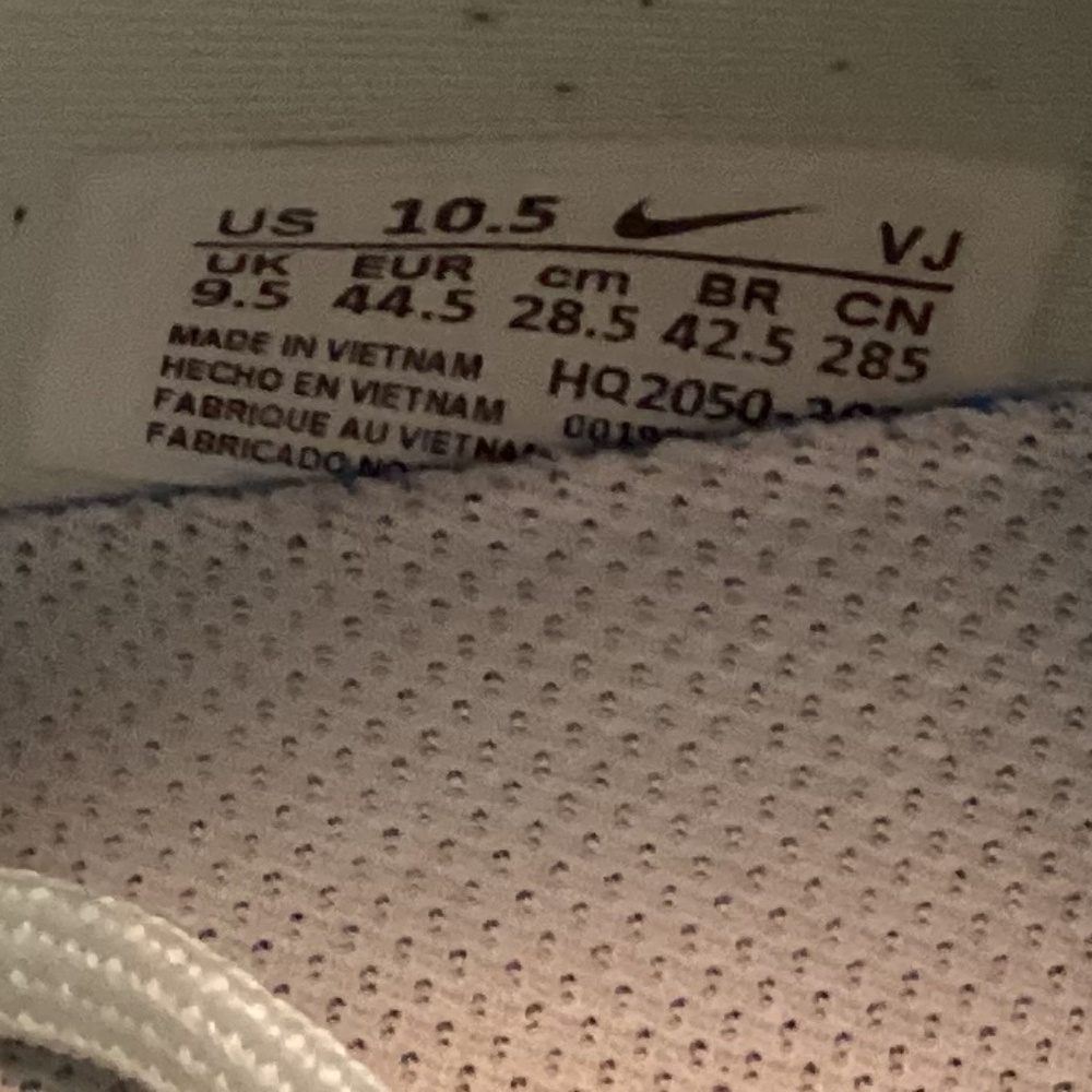 NIKE VOMERO PREMIUM MENS 10.5 - Picture 5 of 13